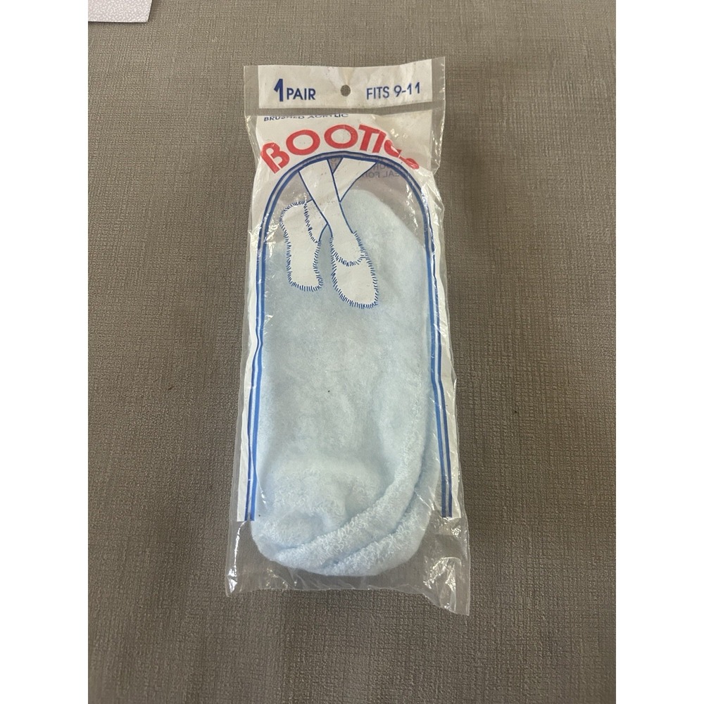 Women's Ladies Girls baby blue Vintage Fuzzy Bootie Socks New In Pack Sz 9-11